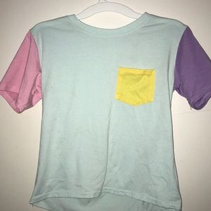 Multicolored t shirt